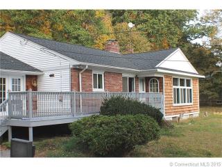 1 Pautipaug Hill Rd, Lisbon, CT 06330 exterior
