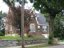 18 Byrd Ave, Newton, MA 02465 exterior