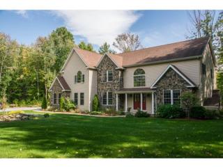 163 Snowdrift Ln, Saint George, VT 05495 exterior