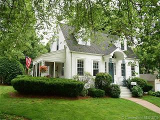 44 Harvard Rd, Manchester, CT 06042 exterior