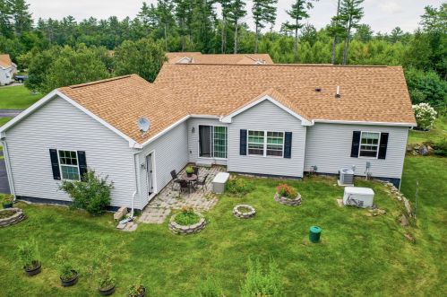 96 Sarasota Ln, Laconia, NH 03246 exterior