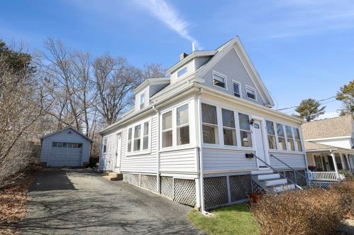 4 Standish Ave, Plymouth, MA 02360 exterior