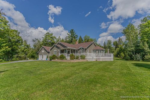 24 Beliveau Rd, Rumford Center, ME 04276 exterior