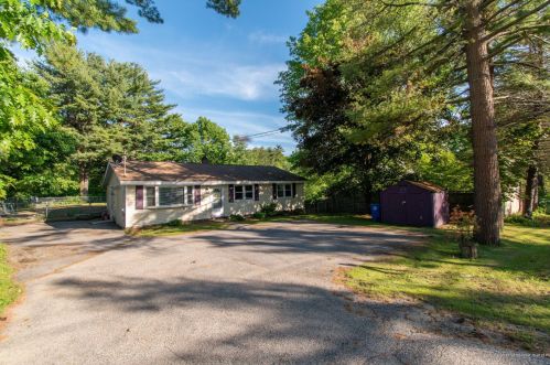 544 Spring St, Westbrook, ME 04092 exterior