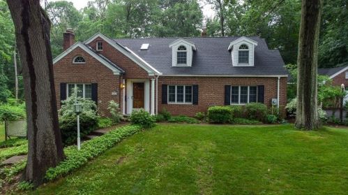 104 Elmwood Ave, Longmeadow, MA 01106 exterior