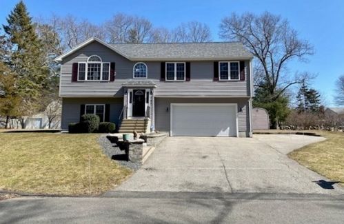 127 Regal St, Whitman, MA 02382 exterior