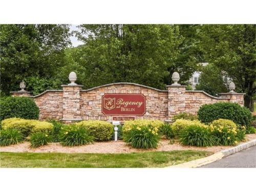 78 Bannan Ln, Kensington, CT 06037 exterior
