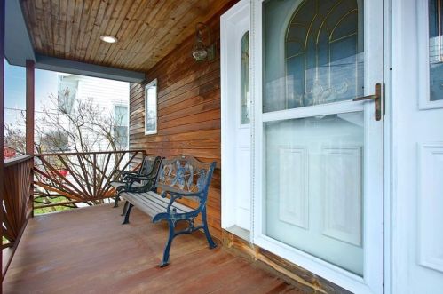 218 Garfield Ave, Revere, MA 02151 exterior