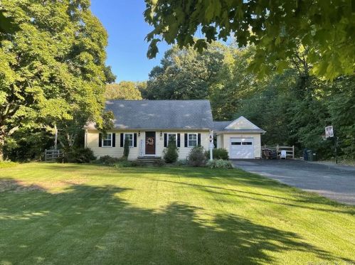 151 Great Hill Rd, Seymour, CT 06483 exterior