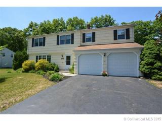 212 Sharon Dr, Cheshire, CT 06410 exterior