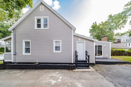 98 Santa Barbara St, Springfield, MA 01104 exterior