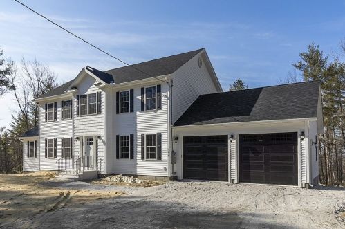 100 Platts Rd, Ashburnham, MA 01430 exterior