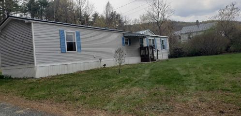 22 Citizen St, Claremont, NH 03743 exterior