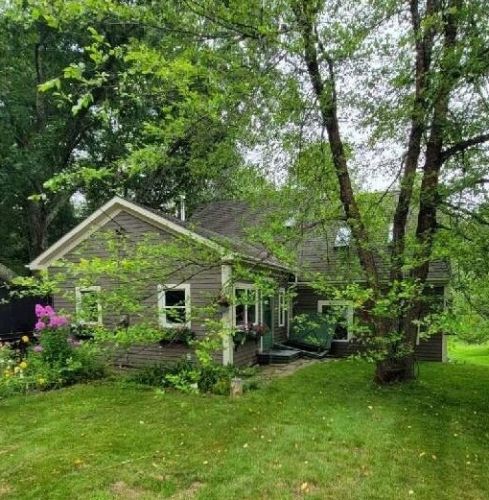 3454 Friendship Rd, Waldoboro, ME 04572 exterior