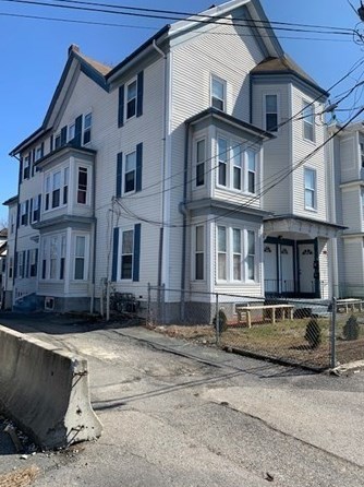 14 Chester Ave, Brockton, MA 02301 exterior