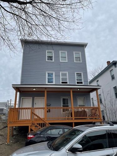 14 Benefit Ter, Worcester, MA 01610 exterior