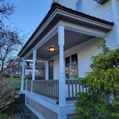 56 Academy St, Presque Isle, ME 04769 exterior
