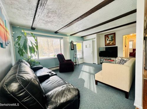 42 Reservoir Rd, Lee, MA 01238 exterior