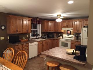 10 Country Side Ln, Moultonborough, NH 03254 exterior