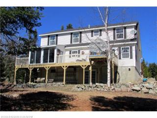33 Kilkenny Cv, Hancock, ME 04640 exterior