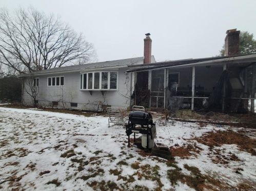 26 Harrison St, Windsor Locks, CT 06096 exterior