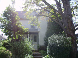 33 Parsons St, Newton, MA 02465 exterior