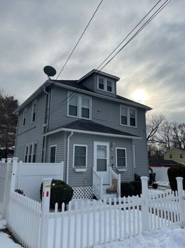 17 Garibaldi St, Springfield, MA 01119 exterior