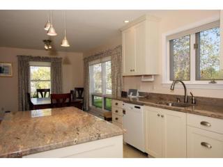 347 Tracy Ln, Shelburne, VT 05482 exterior