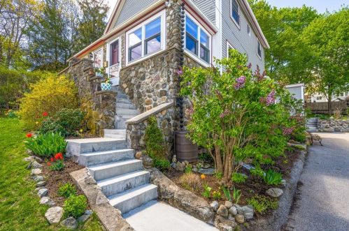 94 Orient Ave, Arlington, MA 02474 exterior
