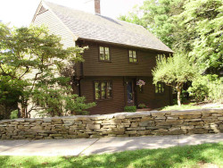 31 Fox Ln, Newton, MA 02459 exterior