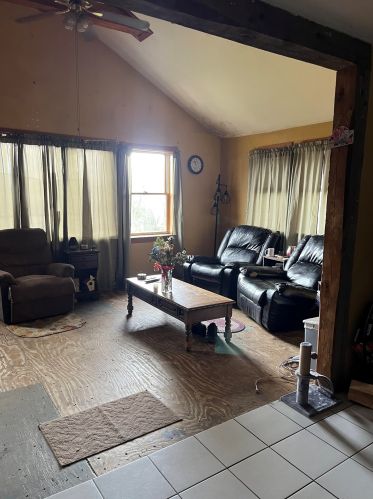 32 Forbes Hill Rd, Colebrook, NH 03576 exterior