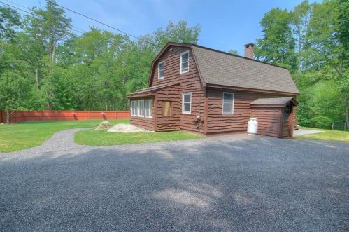 155 Nelson Capwell Rd, Coventry, RI 02827 exterior