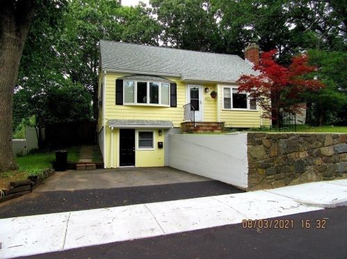 84 Wesson Ave, Quincy, MA 02169 exterior