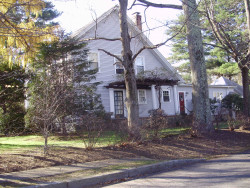 377 Waverley Ave, Newton, MA 02458 exterior