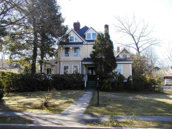 334 Otis St, Newton, MA 02465 exterior