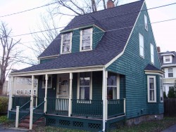 17 Highland Park, Newton, MA 02460 exterior