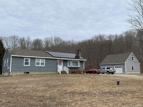 50 Rattlesnake Ledge Rd, Colchester, CT 06420 exterior