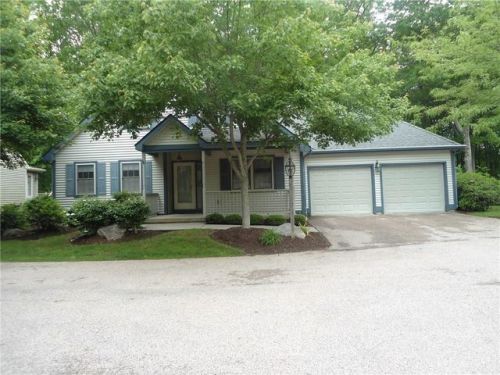 6 Carlisle Ln, Niantic, CT 06357 exterior