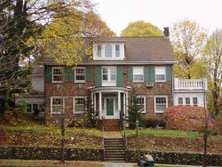 940 Commonwealth Ave, Newton, MA 02459 exterior
