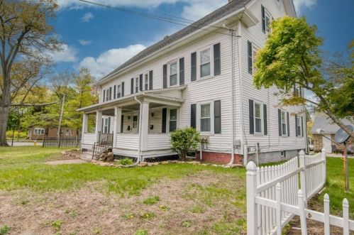 1340 Berkshire Ave, Springfield, MA 01151 exterior