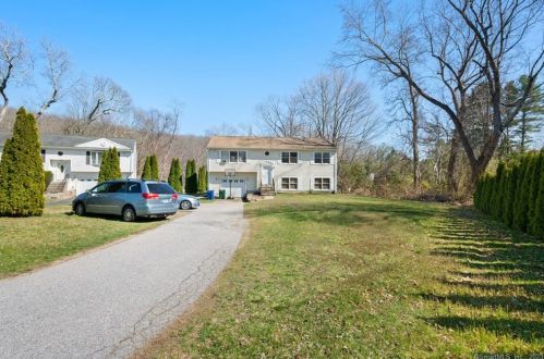 18 Clark Pl, Quaker Hill, CT 06375 exterior