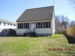 22 Campania Rd, Enfield, CT 06082 exterior