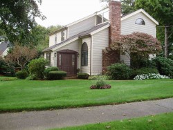 86 Nehoiden Rd, Newton, MA 02468 exterior