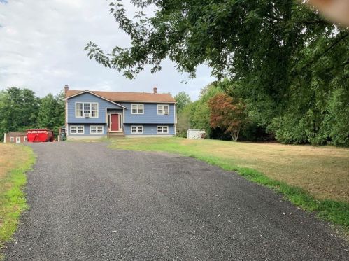 250 Town Farm Rd, Glocester, RI 02859 exterior