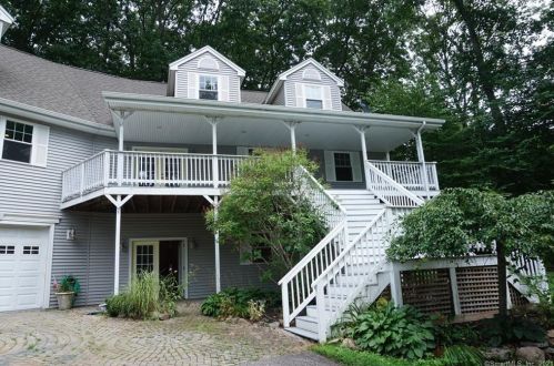 11 Hathaway Rd, East Lyme, CT 06333 exterior
