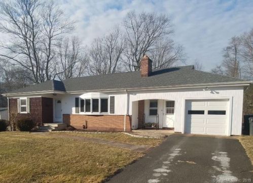 14 Walker Rd, Bridgeport, CT 06611 exterior