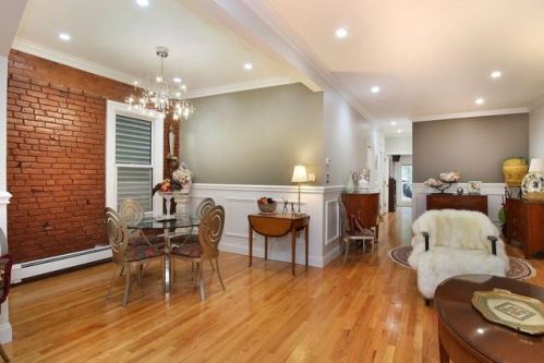 96 Webster St, Roxbury Xing, MA 02136 exterior