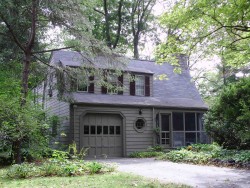 556 Quinobequin Rd, Newton, MA 02468 exterior