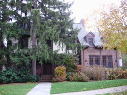 107 Garland Rd, Newton, MA 02459 exterior