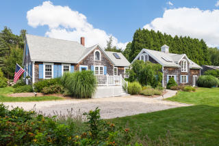 3 Pine Island Rd, Mattapoisett, MA 02739 exterior